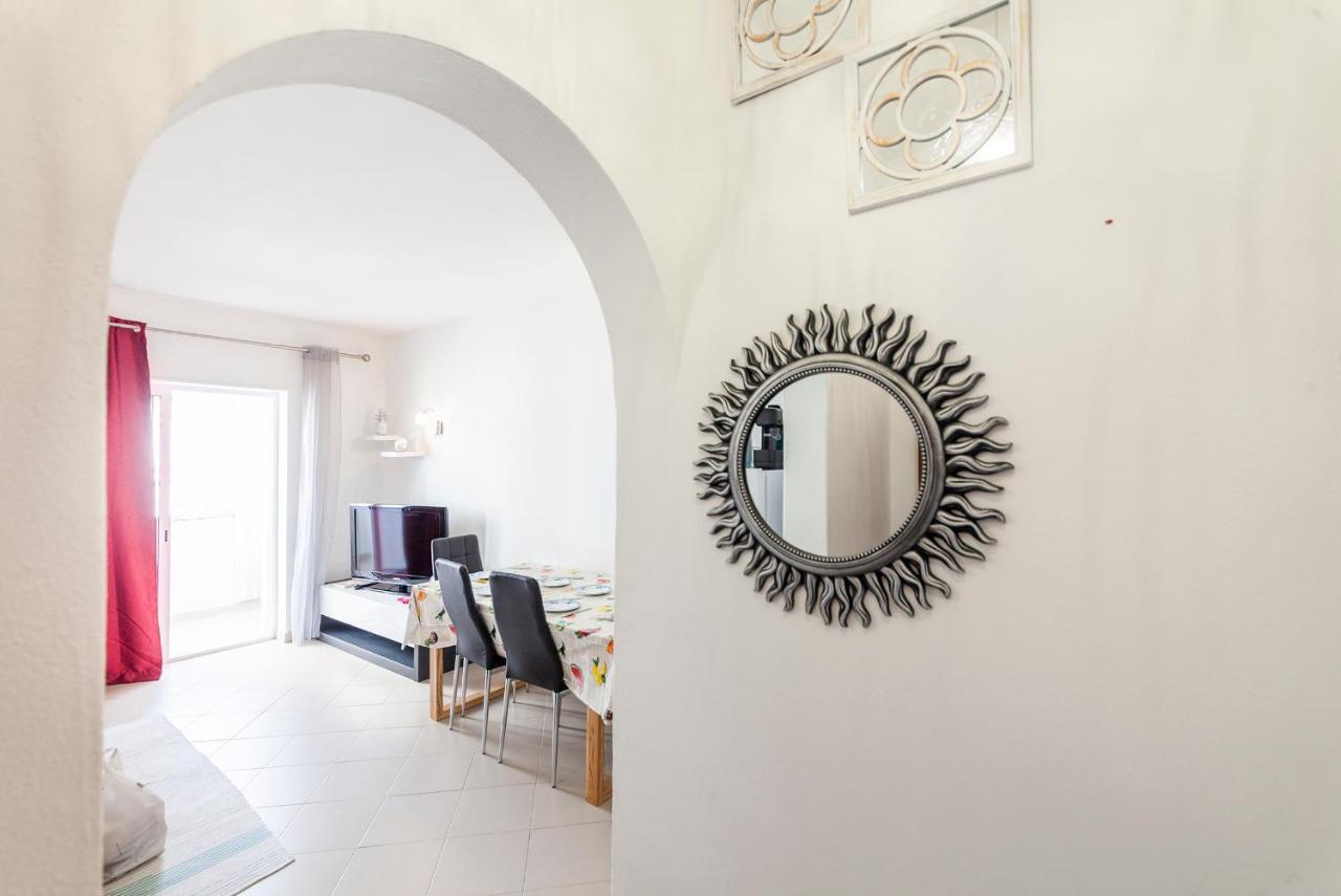 A61 - Largo Do Moinho Apartment In لاغوس المظهر الخارجي الصورة